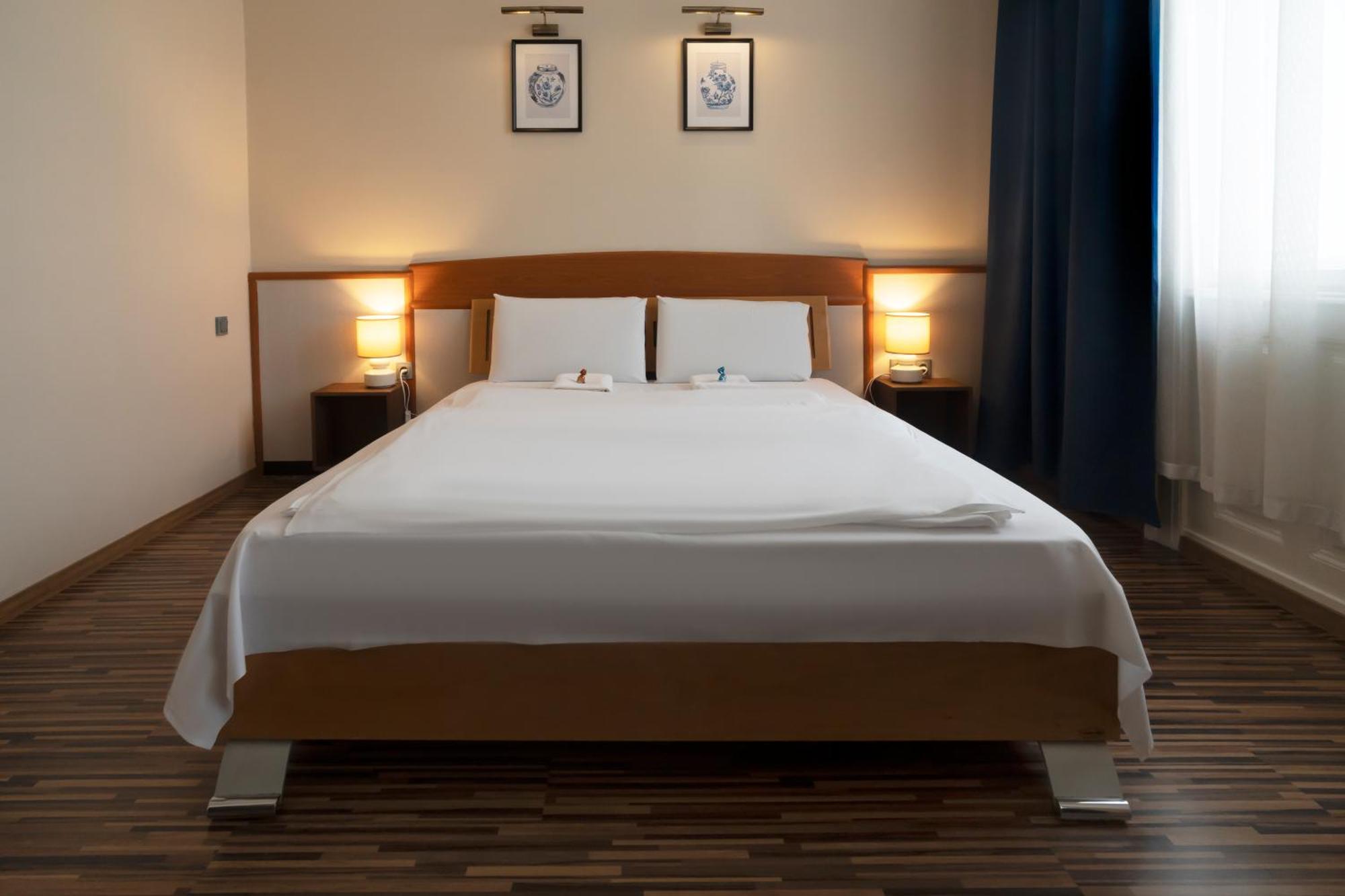 Korona Hotel Nyíregyháza Zewnętrze zdjęcie