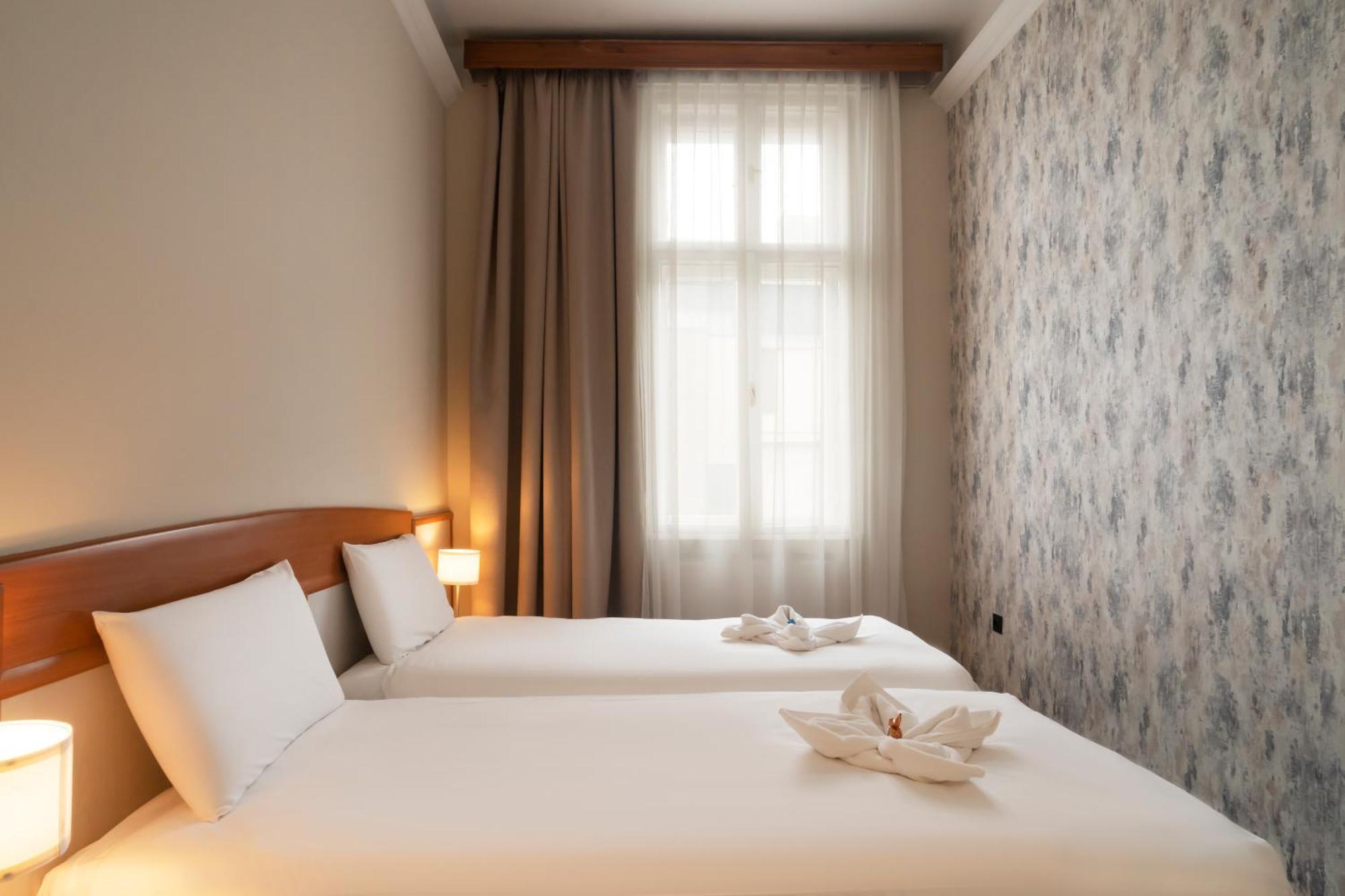 Korona Hotel Nyíregyháza Zewnętrze zdjęcie