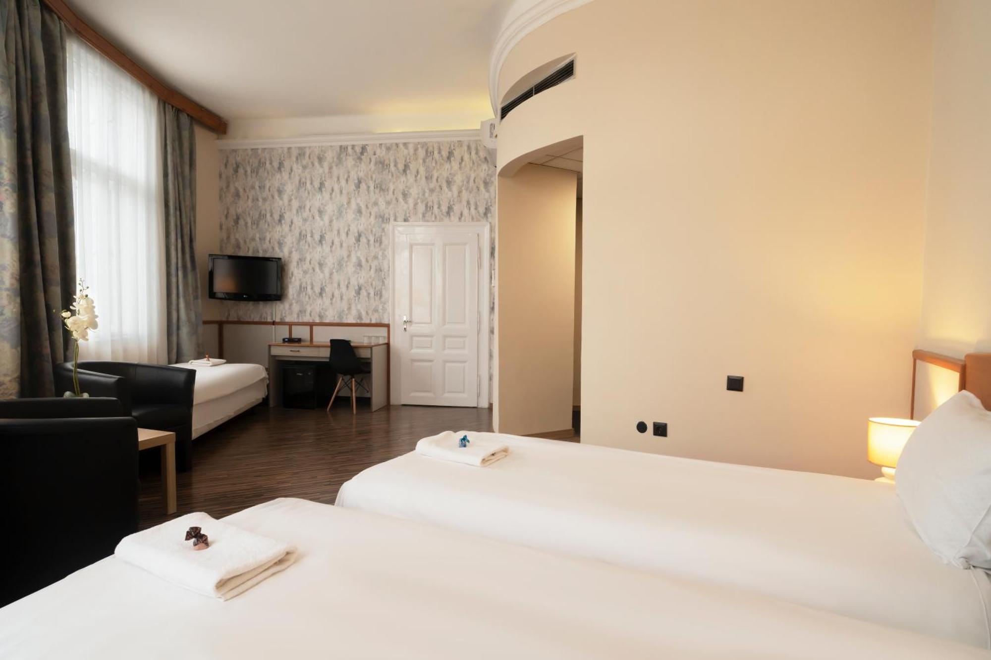 Korona Hotel Nyíregyháza Zewnętrze zdjęcie