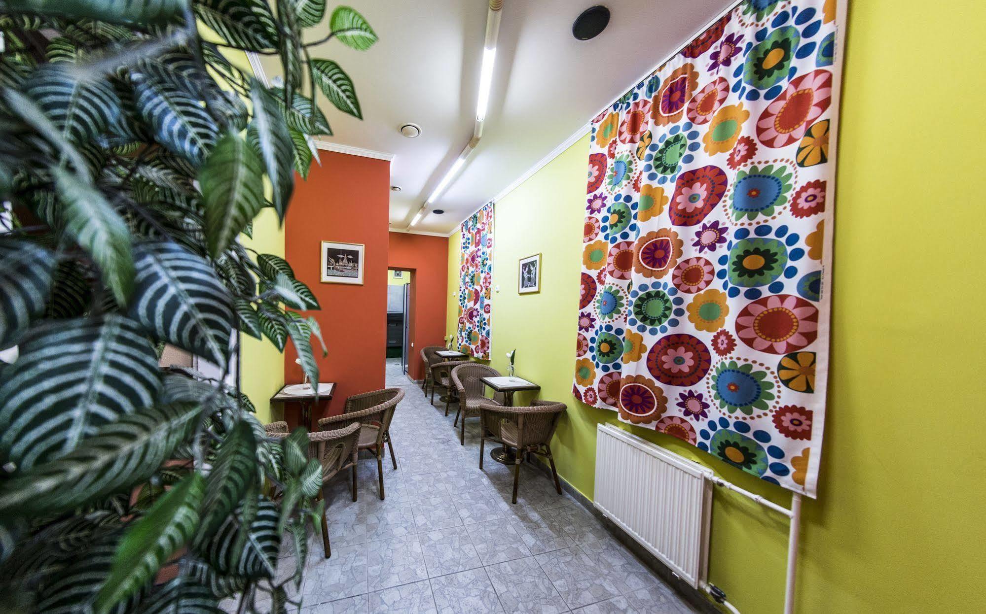Korona Hotel Nyíregyháza Zewnętrze zdjęcie