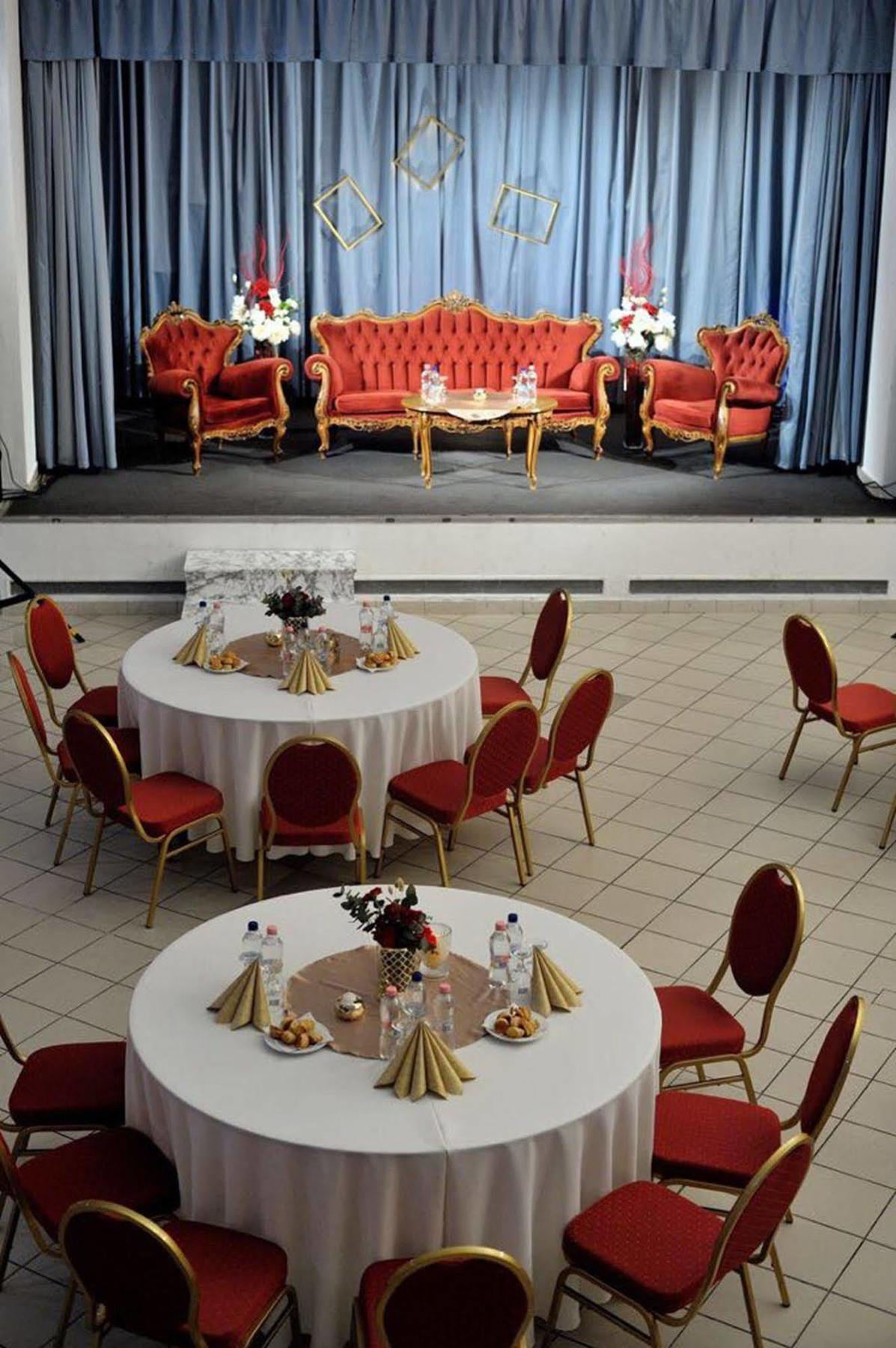 Korona Hotel Nyíregyháza Zewnętrze zdjęcie